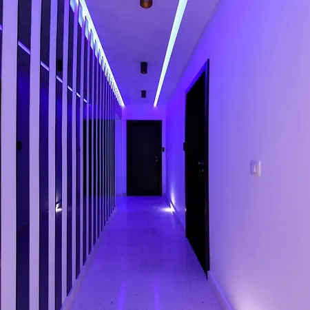 Luxury Lavie 4*