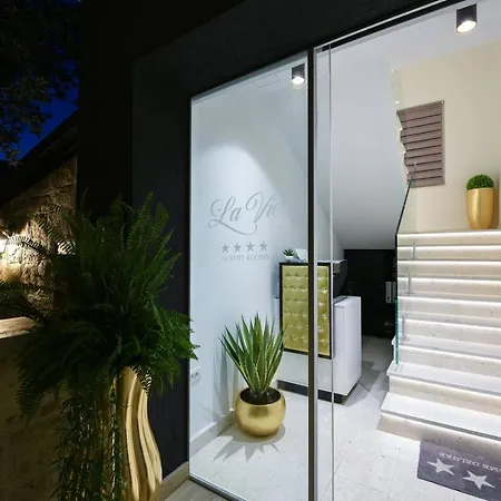 Luxury Lavie Zára