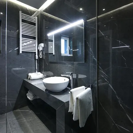 Luxury Lavie Guest house