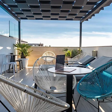 Gostinjska kuća Luxury Lavie 4*